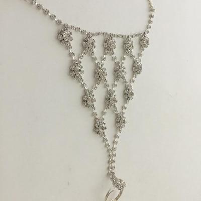 Beautiful rhinestone hand with ring fashion bracelet
