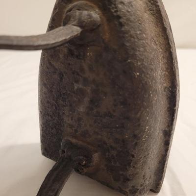 Two Antique Cast Iron Sad Irons (FE-EL)
