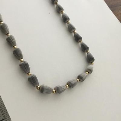 Gray beaded fashion necklace