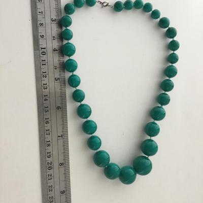 Blue/green colored beaded collar necklace