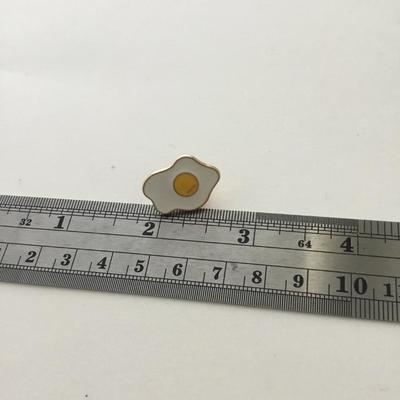 Fried egg vintage push pin