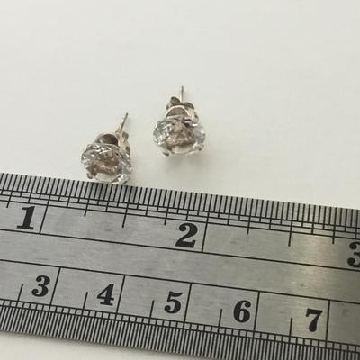 925 marked stud earrings