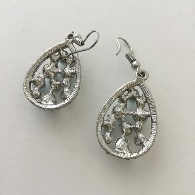 Silver tone blue dangle earrings