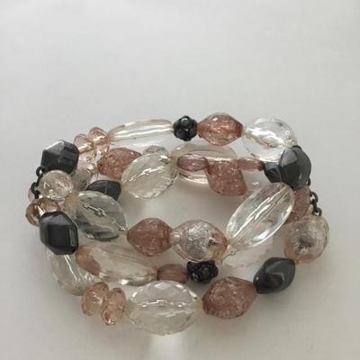 Stretchy beaded light pink multilayer bracelet