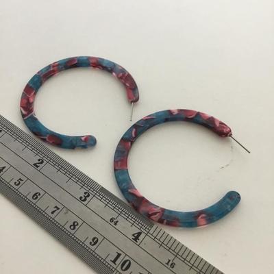 Unique fashion hoop earrings