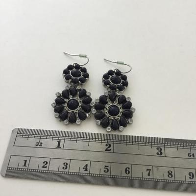 Flower dangle navy blue earrings