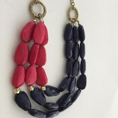Pink and blue multilayer fashion necklace