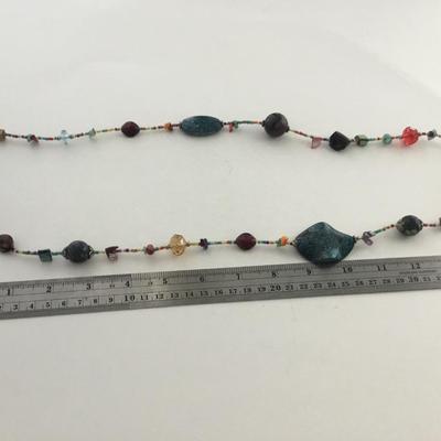 Unique fashion beaded necklace