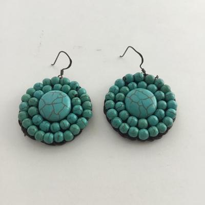 Turquoise round fashion earrings