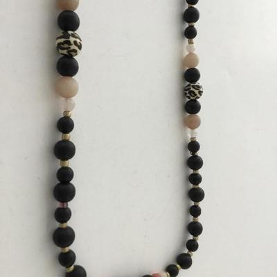 Beautiful beaded fashion necklace