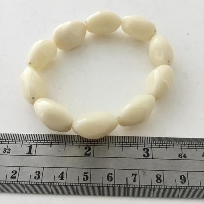 Faux beaded stretchy fashion bracelet