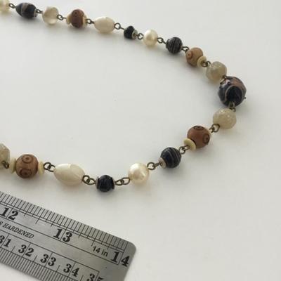 Vintage clasp unique beaded necklace