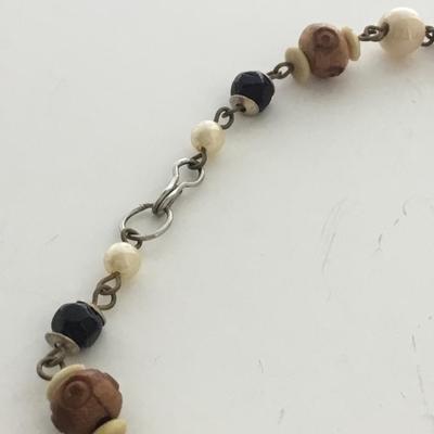 Vintage clasp unique beaded necklace