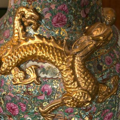 Palatial Pair of Rose Medallion Export Chinese Vases