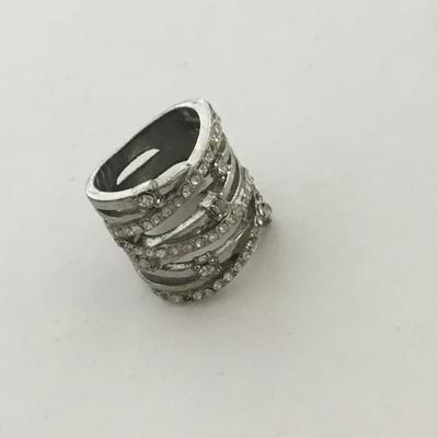 Silver tone beautiful fashion ring