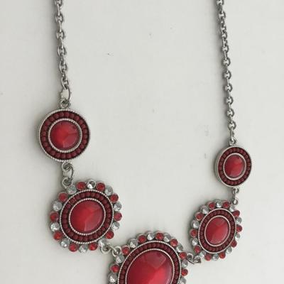 C marked red fashion necklace