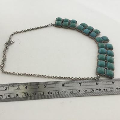Beautiful marked silver tone statement necklace