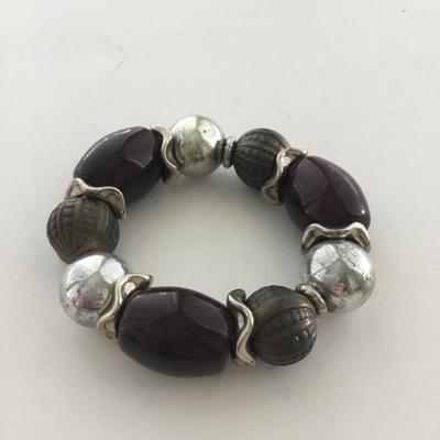 Statement stretchy beaded bracelet