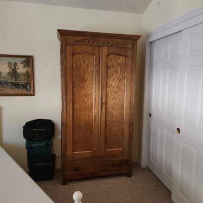 Wood cabinet 