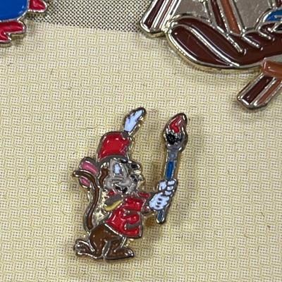 Walt Disney World 2000 Cast Holiday Celebration Pin Set Includes 5 Pins in Wooden Box