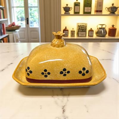 Villeroy & Boch Yellow Butter Dish With Pineapple Handle