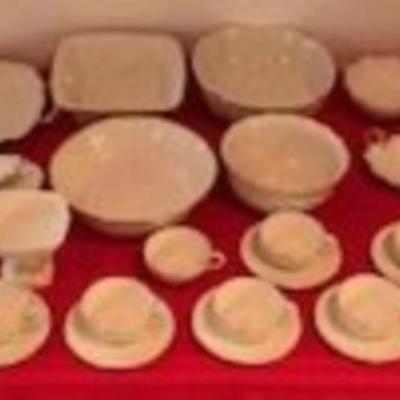 Lot Of 86 Pieces Of Lenox China