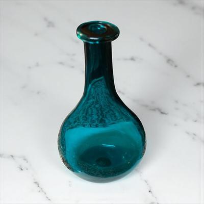 Blenko Colonial Williamsburg CW-12 Hand Blown Glass Wine Bottle Peacock Blue