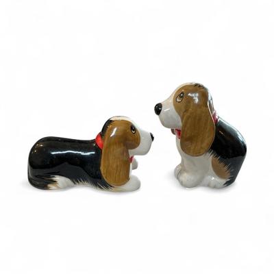Pioneer Woman Basset Hound Salt and Pepper Shaker Set