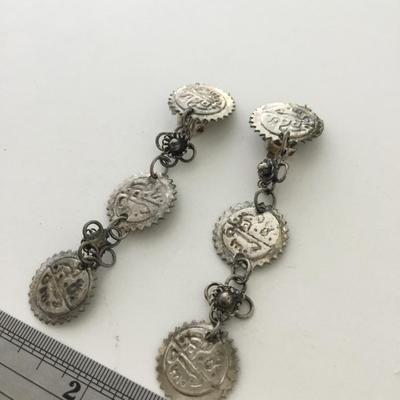 Silver tone vintage clip on dangle earrings