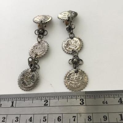 Silver tone vintage clip on dangle earrings