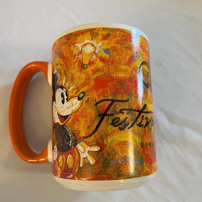 Set of 4 Walt Disney Assorted Coffee Mugs