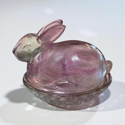 Vintage L.E. Smith Pink Glass Bunny Rabbit on Nest Candy Dish