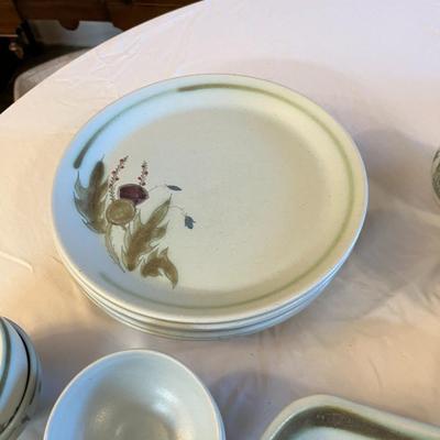 Buchan Portobello Thistle Stoneware Set 30 Pieces