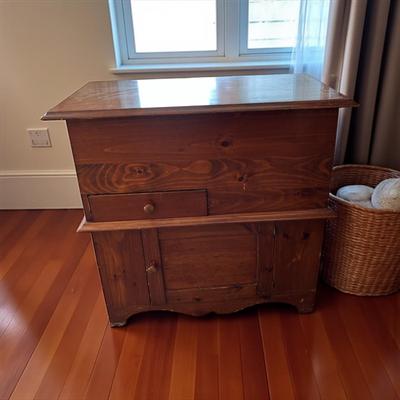 Antique Pine Wood Lift-Top Dry Sink Washstand Commode