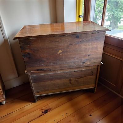 Antique Pine Wood Lift-Top Dry Sink Washstand Commode