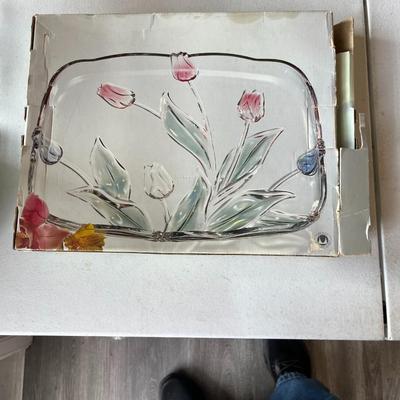 Tivoli Walther Crystal Glass 3D Colored Tulip Serving Tray