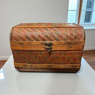 Decorative Basket Trunk