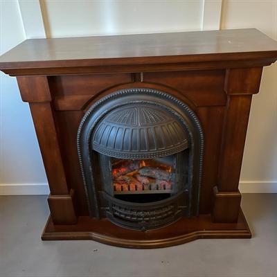 Dimplex Electric Fireplace with Walnut Mantel Surround
