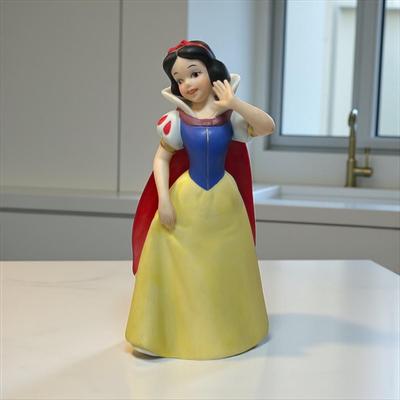 Walt Disney Snow White Figurine