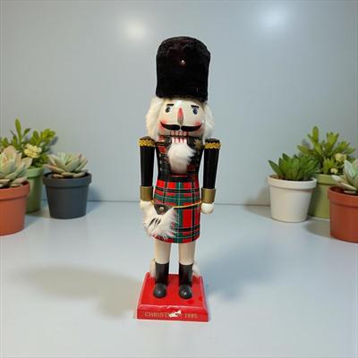 Scottish Soldier Nutcracker