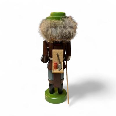 Lesler Nutcracker
