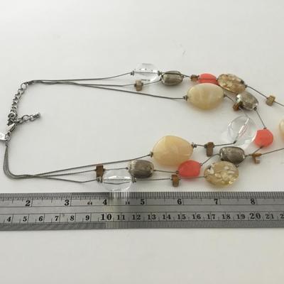NY marked 3 layer fashion necklace
