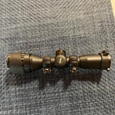 Leapers Rifle Scope and mounts