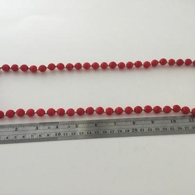 Red fashion beaded necklace