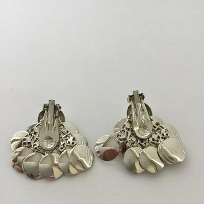 Gold tone statement clip on earrings vintage
