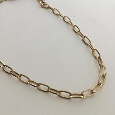 Gold tone chain link type collar necklace
