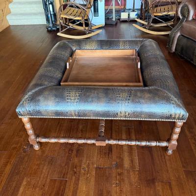 Square Coffee Table with Removable Serving Tray