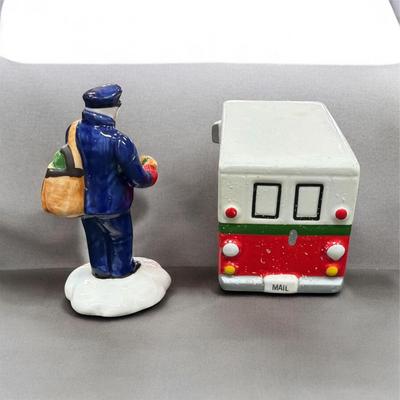 Dept 56 Snow Village Special Delivery Mail Truck and Postman #51489 INCLUDES BOX