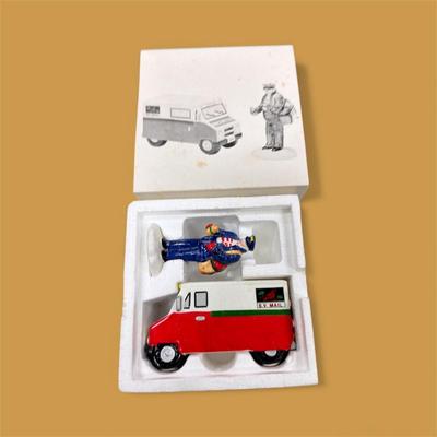 Dept 56 Snow Village Special Delivery Mail Truck and Postman #51489 INCLUDES BOX