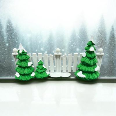 Dept 56 Snow Village Frosty Tree Lined Picket Fence #5207-8 Includes Box